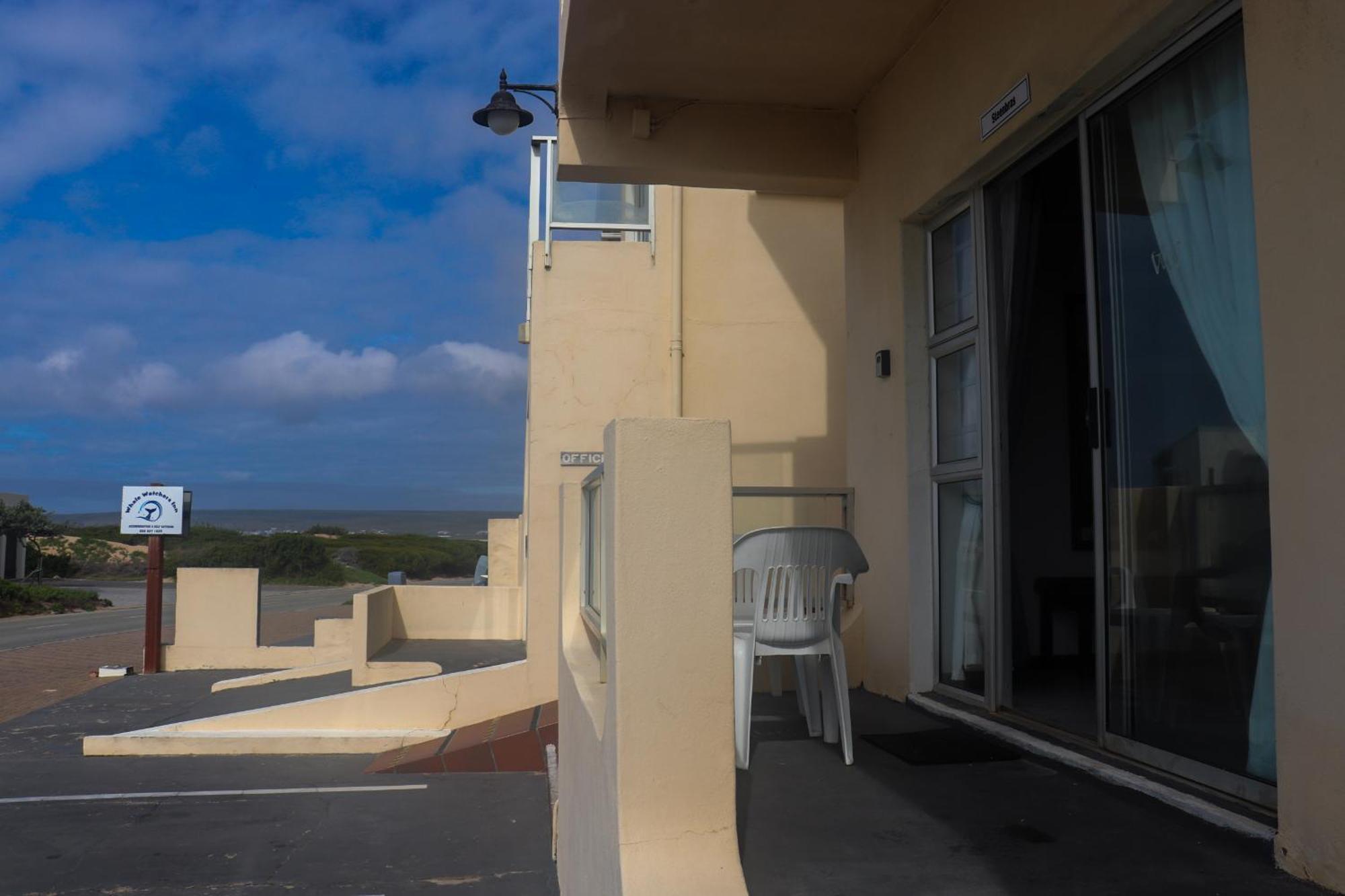Whale Watchers Inn Witsand Eksteriør bilde